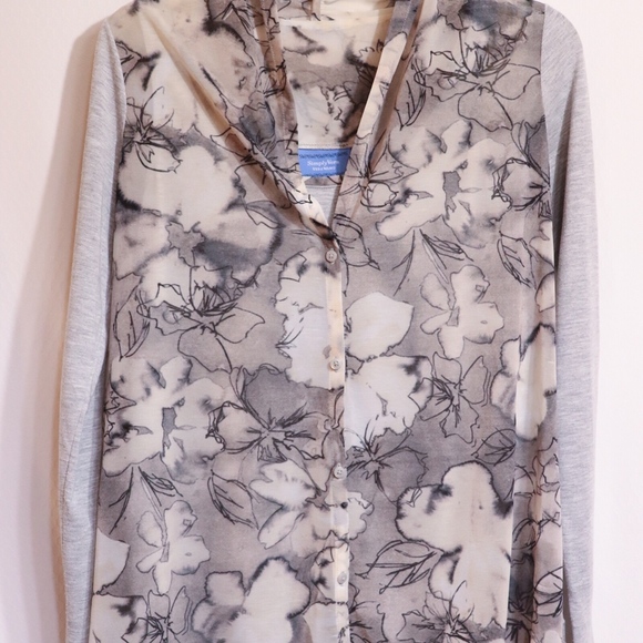 Simply Vera Wang Shirt and attached blouse - Picture 5 of 8